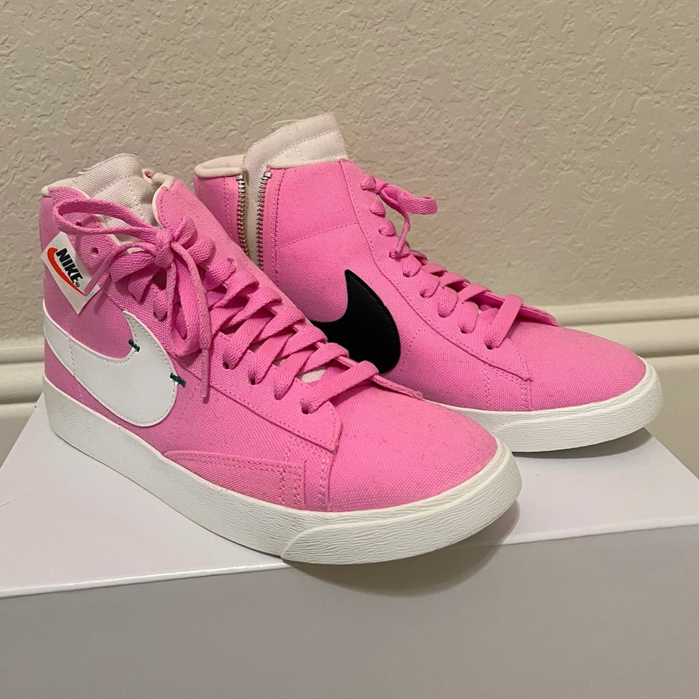 Nike Blazer Rebel Mid “Pink”